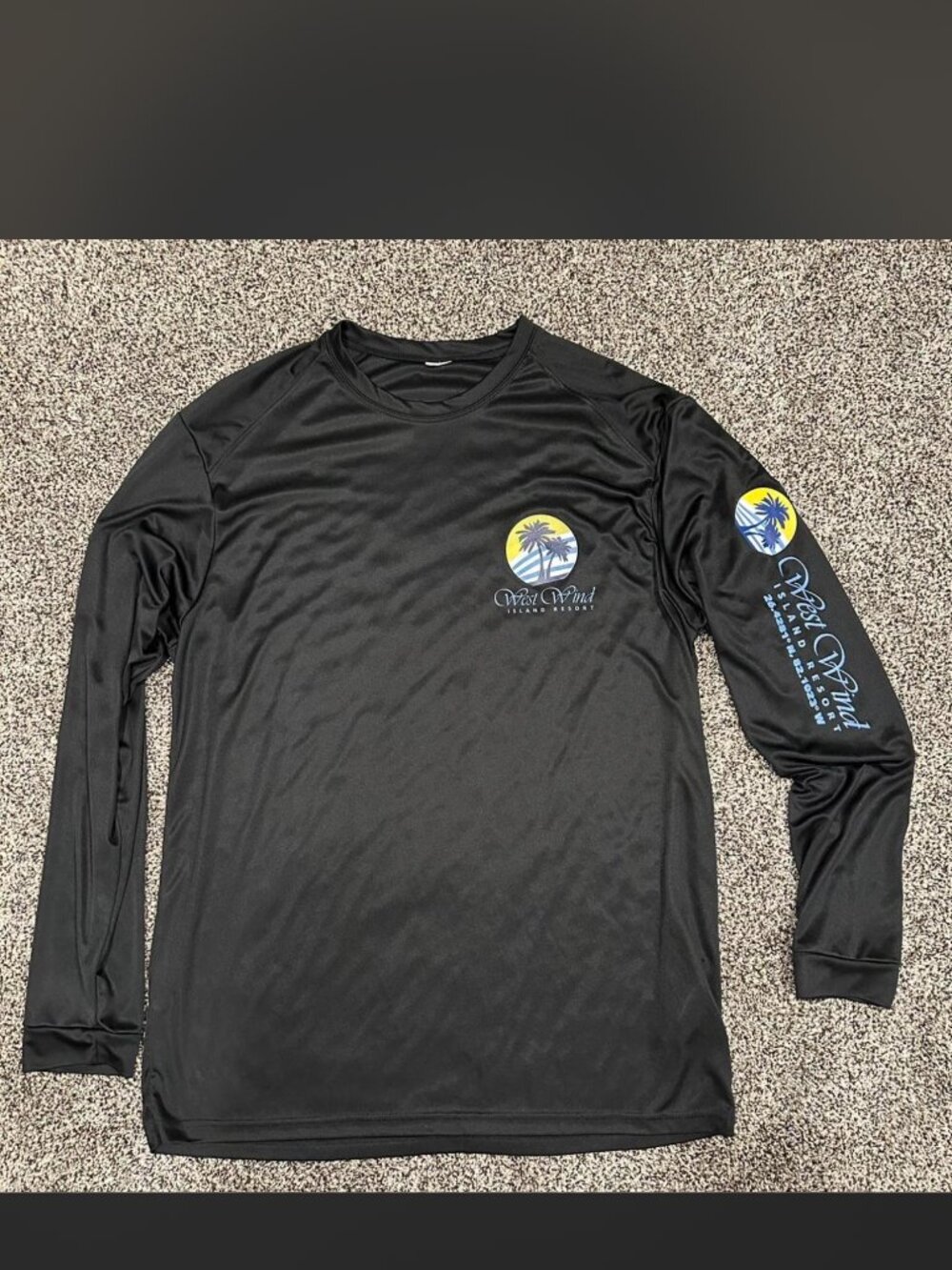 Fishbowl Men's Black and Grey Shirt - M L